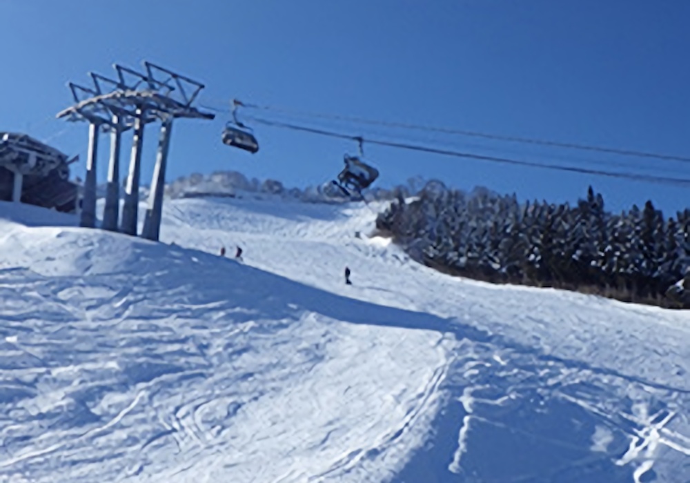 立山山麓スキー場 リフト料金 | ラビットツアー